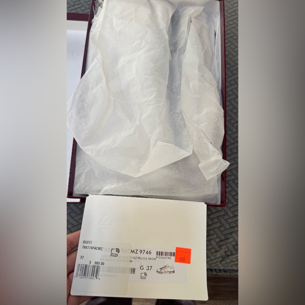 Gucci Women's Ace Low Top Sneakers. Size 7 BRAND NEW IN BOX - Picture 16 of 16